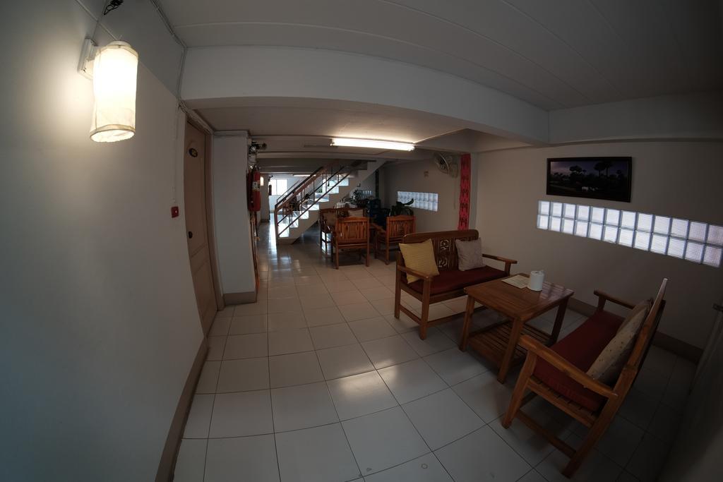 Rapeepong Hotel Nan Extérieur photo