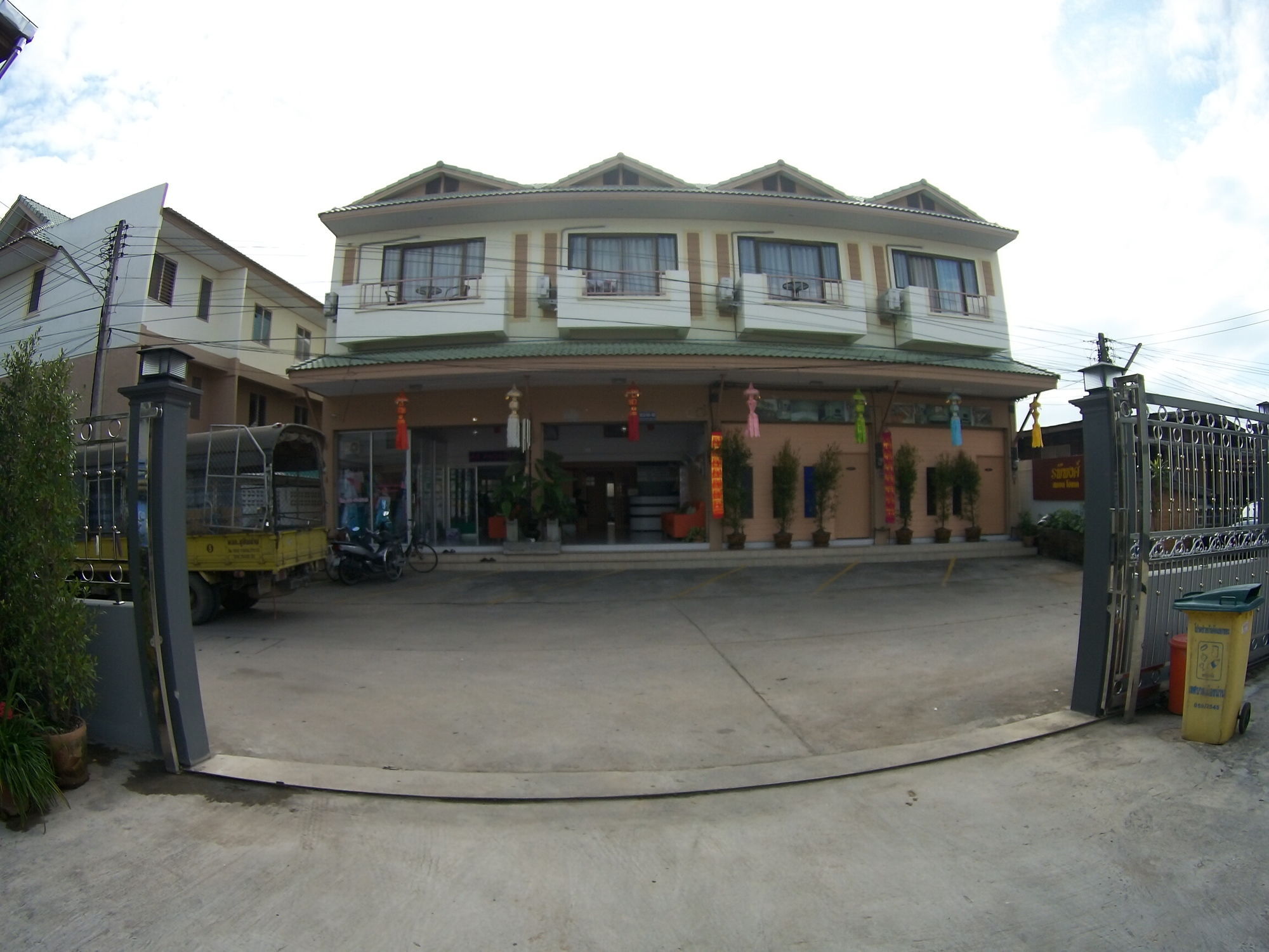 Rapeepong Hotel Nan Extérieur photo